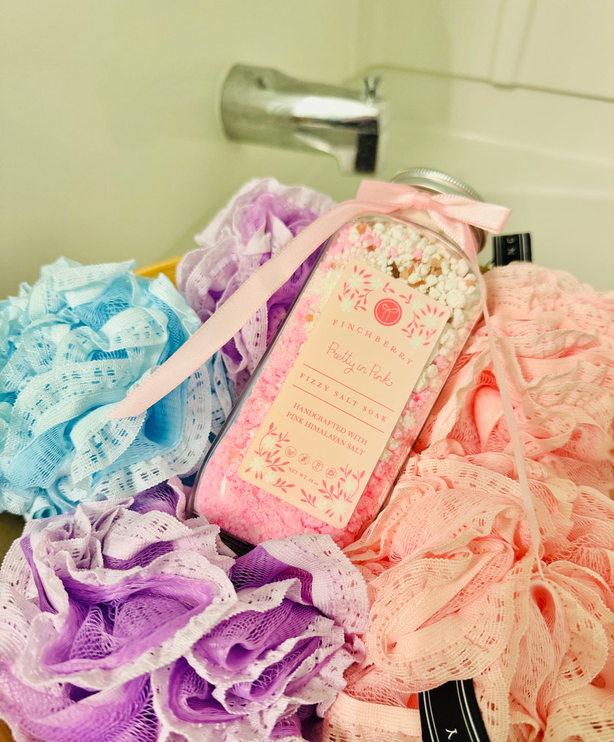 Fizzy Salt Soak - Pretty in Pink